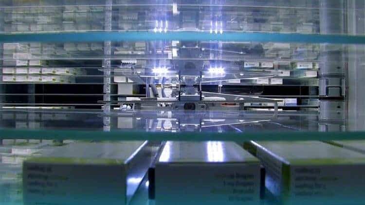 Farmácia Vaticana investe em tecnologia para o atendimento da população - Jornal O São Paulo