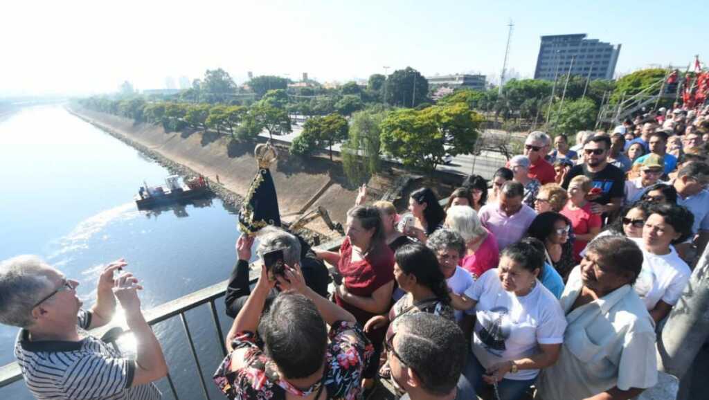 12 de outubro: imagem de Nossa Senhora Aparecida será levada à Ponte do Piqueri - Jornal O São Paulo