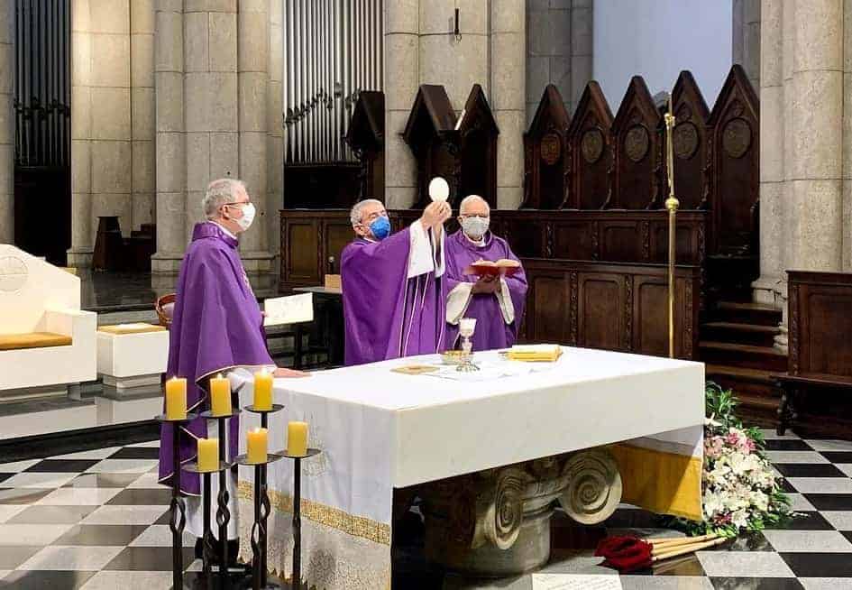 Missa recorda bispos e padres falecidos na Arquidiocese - Jornal O São Paulo
