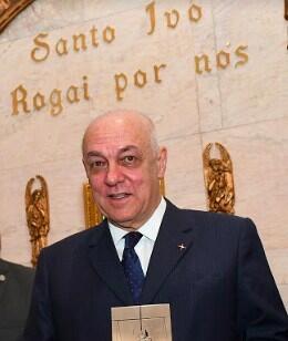 Em meio à COVID-19, um mal sem fim: a corrupção - Jornal O São Paulo