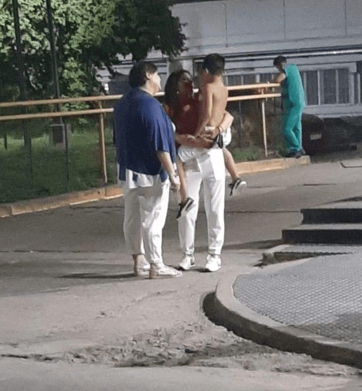 Menino sobrevive à bala perdida que atingiu seu crucifixo - Jornal O São Paulo