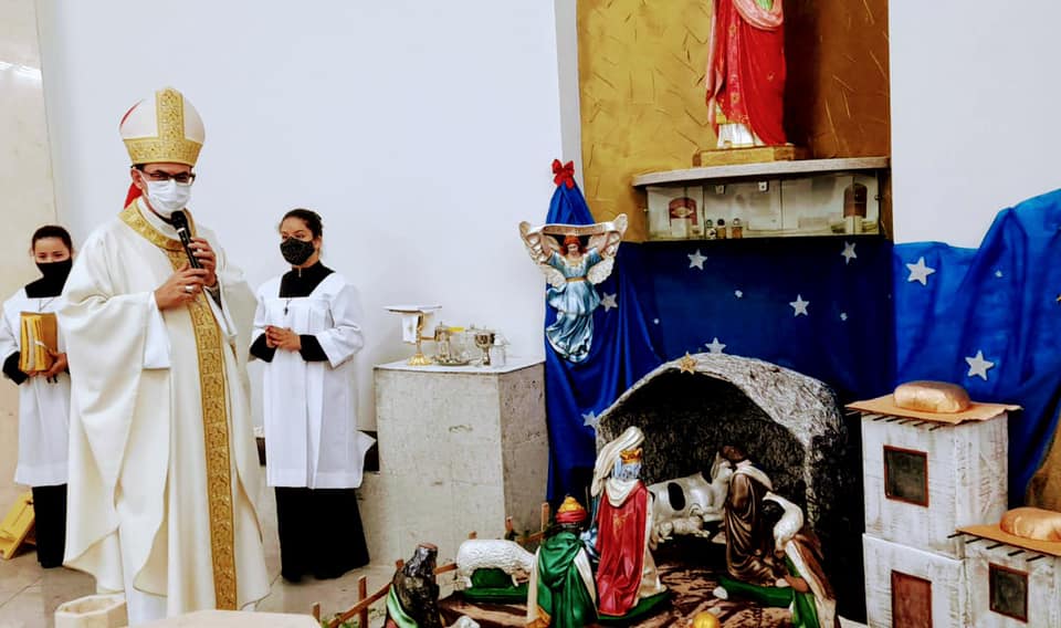 Dom Luiz Carlos Dias preside missa da noite do Natal na Paróquia Santa Adélia - Jornal O São Paulo