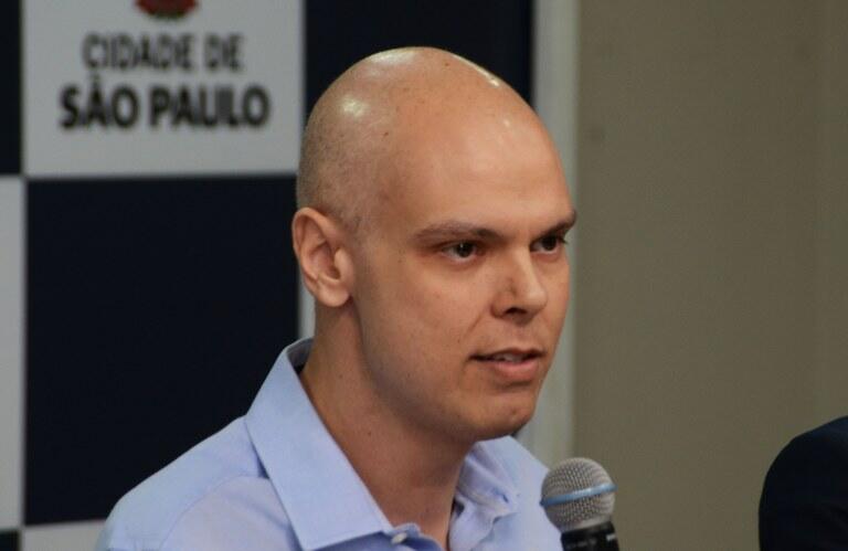 Covas anuncia mudanças em feriados e no rodízio de veículos para conter avanço da COVID-19 - Jornal O São Paulo