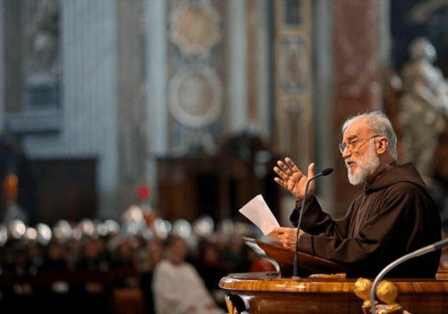 O mistério da cruz nas palavras do pregador dos papas - Jornal O São Paulo