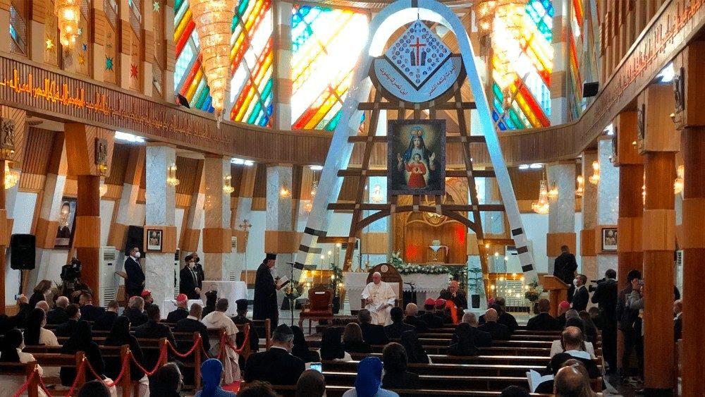 Francisco pede esperança, unidade e zelo pastoral para a Igreja no Iraque - Jornal O São Paulo
