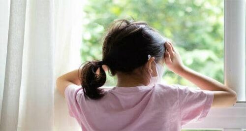 menina isolamento iff interna