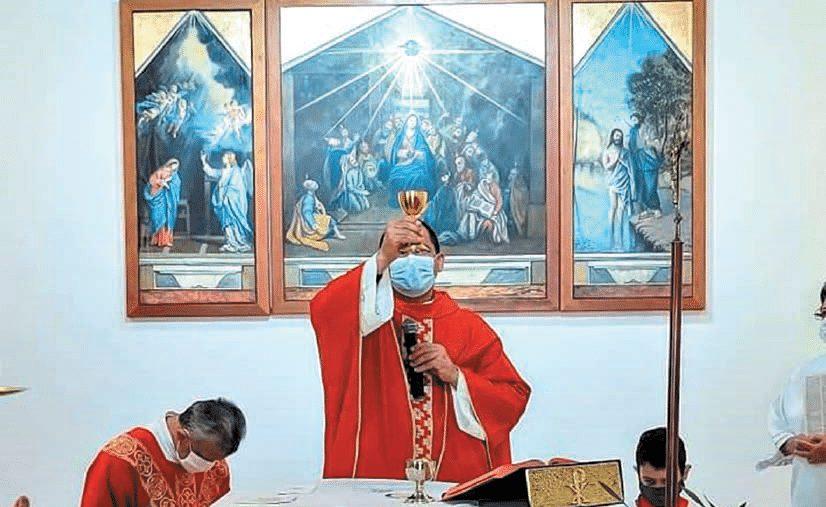 Fiéis comemoram os 24 anos da Comunidade Divino Espírito Santo - Jornal O São Paulo