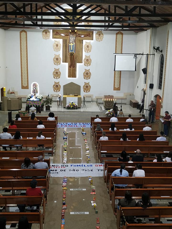 Paróquias arrecadam 4 toneladas de alimentos no dia de Corpus Christi - Jornal O São Paulo