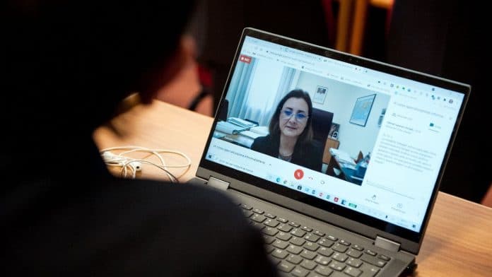 ‘Na família, o ser humano encontra a raiz da sua identidade de filho de Deus’ - Jornal O São Paulo