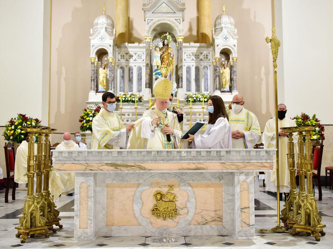 Paróquia São José do Belém abre jubileu com dedicação da igreja e do novo altar - Jornal O São Paulo