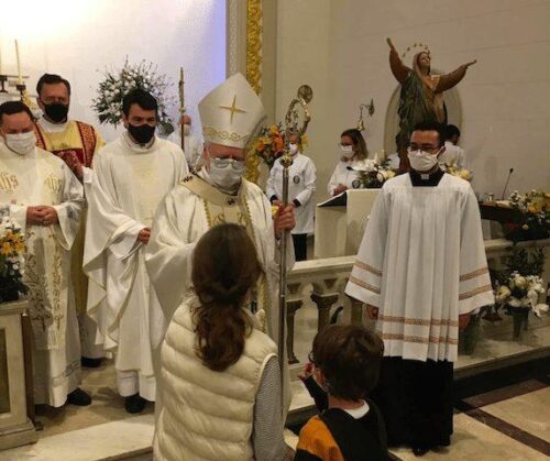 ‘Maria é elevada ao céu, a morte não teve poder sobre ela’