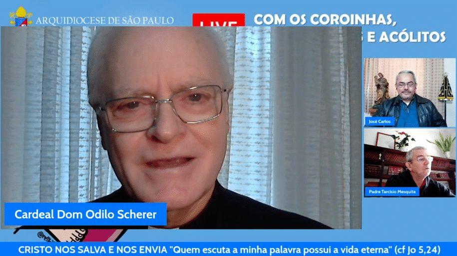Ser coroinha: chance para se familiarizar com a liturgia e para o despertar vocacional - Jornal O São Paulo