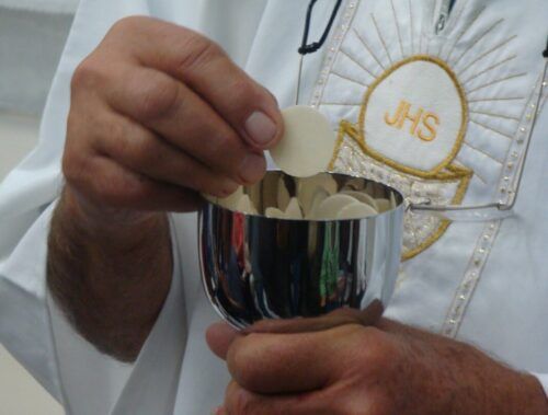 Ministro da Sagrada Comunhao