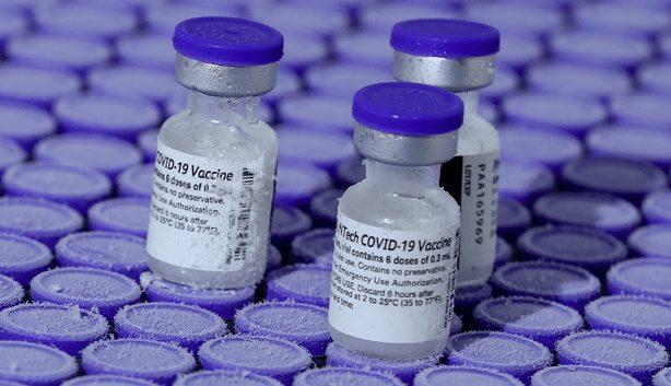 Mais 1,8 milhão de doses da Pfizer desembarcam no Brasil - Jornal O São Paulo