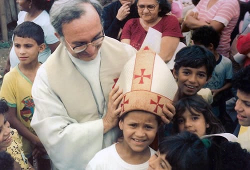 dom luciano mitra crianca