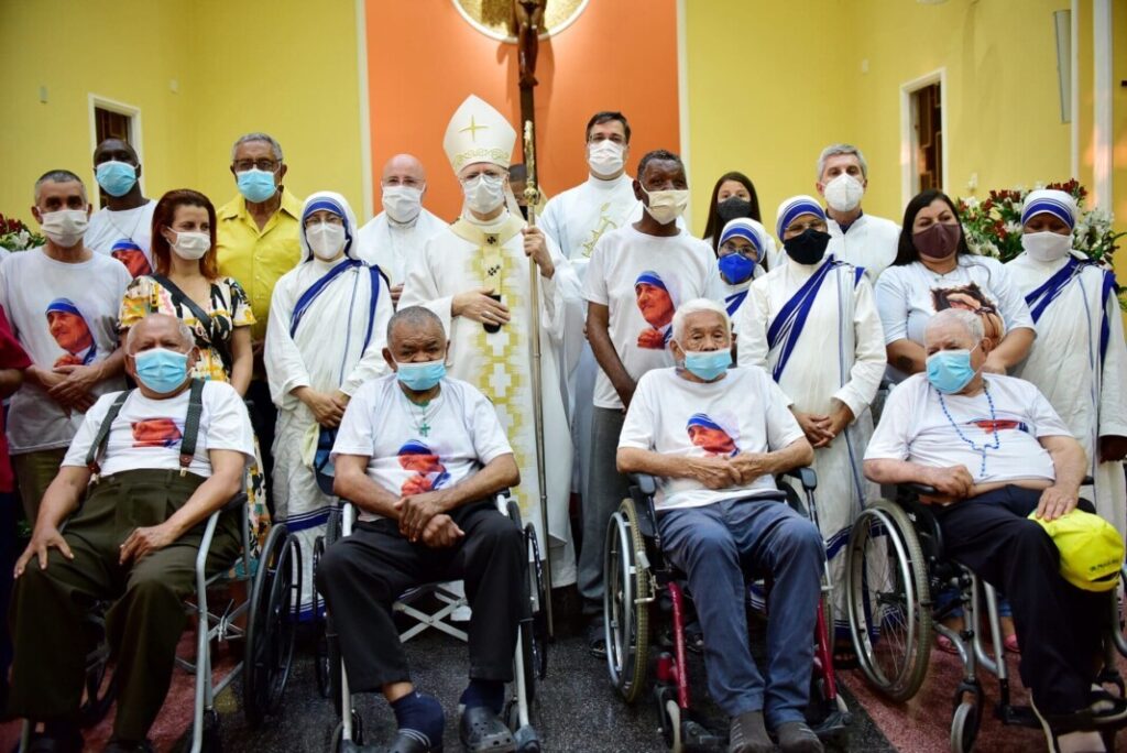 Missionárias da Caridade mantêm as ações de Santa Teresa de Calcutá nas periferias existenciais - Jornal O São Paulo