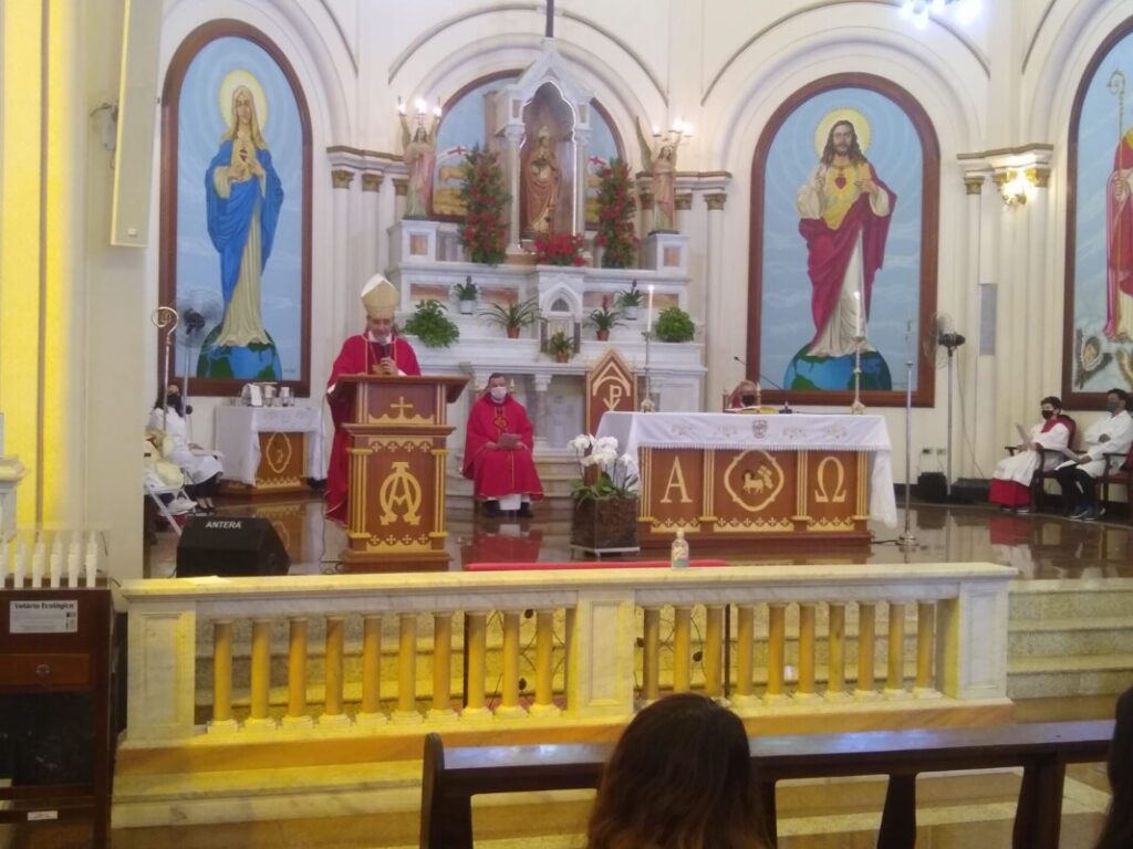 Dom Carlos preside missa na festa de San Gennaro - Jornal O São Paulo
