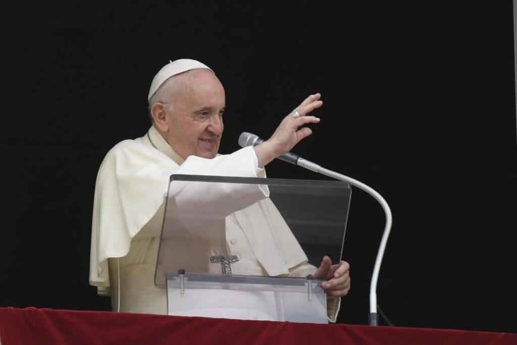 Papa: comunidades abertas e humildes evitam males - Jornal O São Paulo