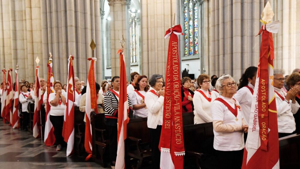 Apostolado da Oração no Brasil: há 150 anos, um itinerário de fé, oração e caridade - Jornal O São Paulo