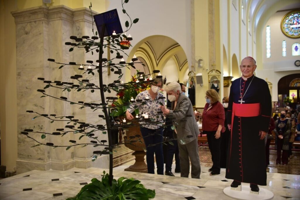 Exposição fotográfica sobre Dom Paulo é inaugurada na Basílica Menor de Sant’Ana - Jornal O São Paulo