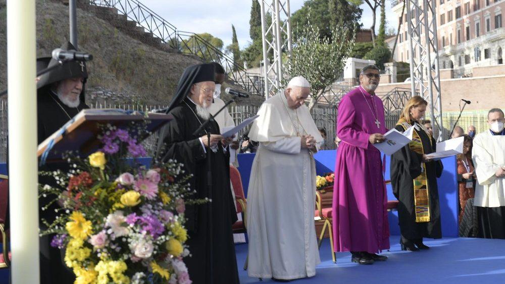 Papa: Não se brinca com a vida, despoluir o coração para construir a paz - Jornal O São Paulo