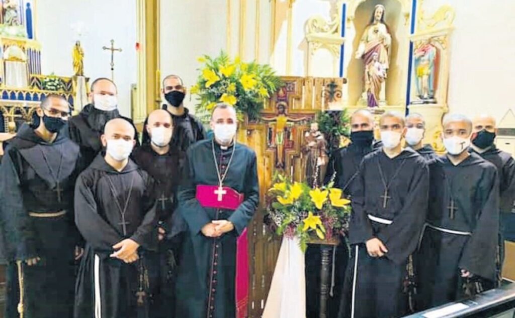 Dom Carlos Lema celebra o Dia de São Francisco com a Fraternidade ‘O Caminho’ - Jornal O São Paulo