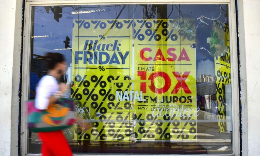 Black Friday: Como terminar o dia com boas compras e sem dívidas - Jornal O São Paulo