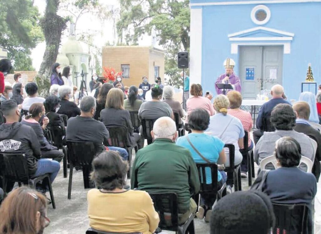 Vítimas da COVID-19 são recordadas em missa no maior cemitério da América Latina - Jornal O São Paulo