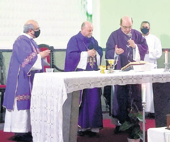 Vítimas da COVID-19 são recordadas em missa no maior cemitério da América Latina - Jornal O São Paulo