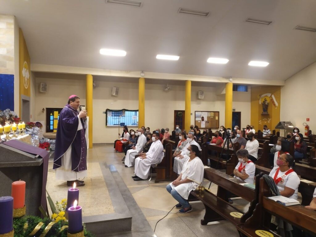 Paróquia Santa Cristina realiza tríduo vocacional - Jornal O São Paulo