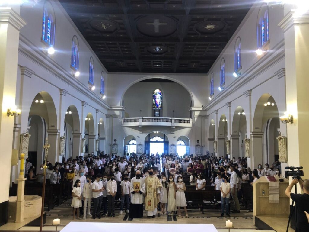 No Belém, 37 crianças recebem a 1ª Eucaristia na Paróquia Cristo Rei do Tatuapé - Jornal O São Paulo