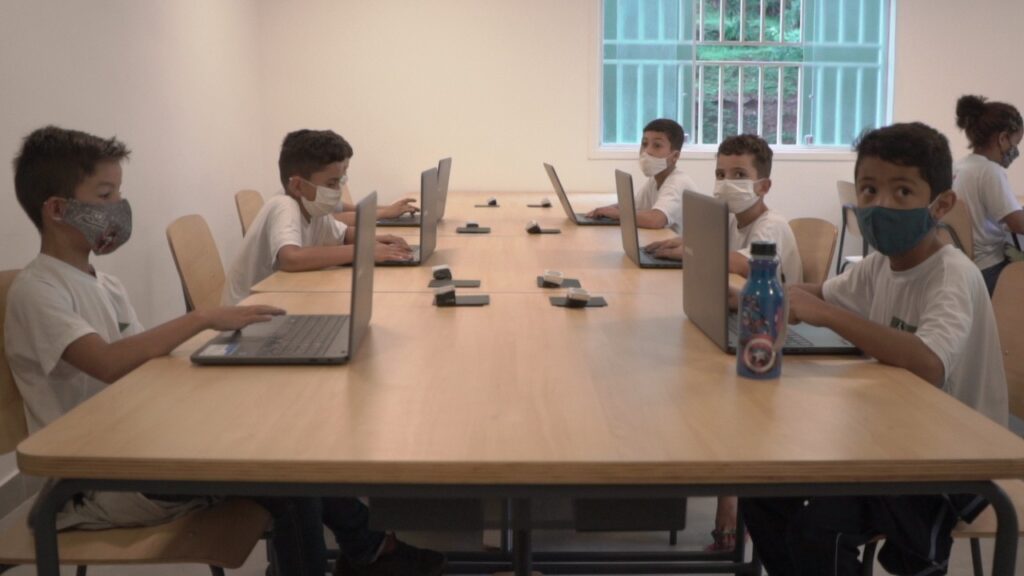 Instituto oferece reforço escolar a crianças e cursos profissionalizantes a famílias - Jornal O São Paulo