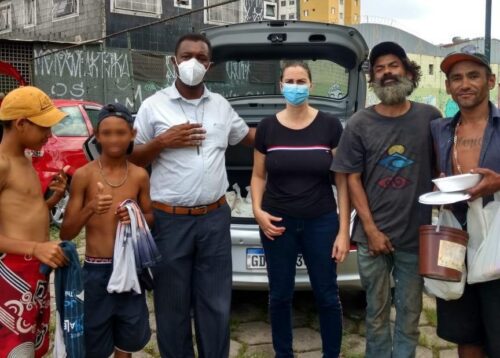 130 marmitas são distribuídas em ação caritativa da Paróquia São José do Maranhão - Jornal O São Paulo