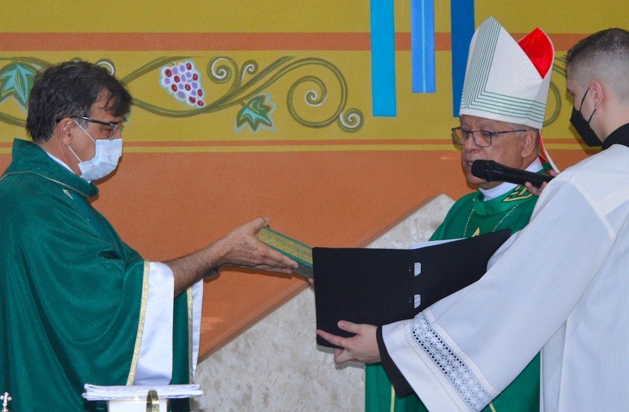 Na Vila Zatt, Cônego José Renato toma posse como Pároco da Paróquia Nossa Senhora Aparecida - Jornal O São Paulo