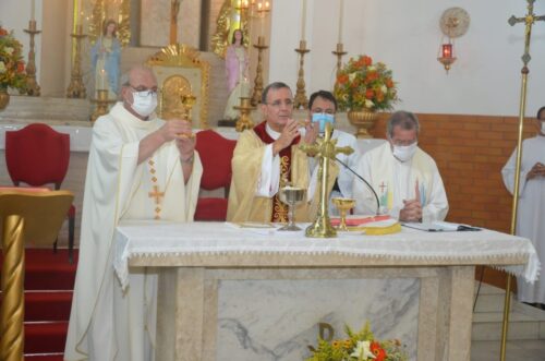 Capela é inaugurada na Paróquia Santo Inácio de Loiola e São Paulo Apóstolo