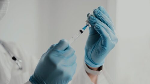 Fiocruz faz balanço sobre 2 anos de pandemia e destaca o papel da vacinação - Jornal O São Paulo