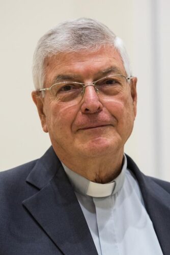 Canonista alerta sobre perigos das redes sociais para os padres - Jornal O São Paulo