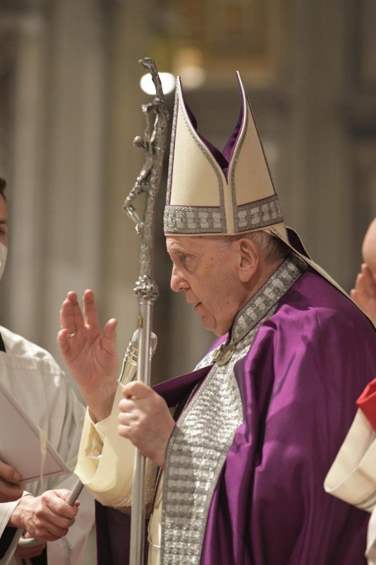 A súplica do Papa a Nossa Senhora: ‘que cesse esta guerra cruel e insensata que ameaça o mundo’ - Jornal O São Paulo