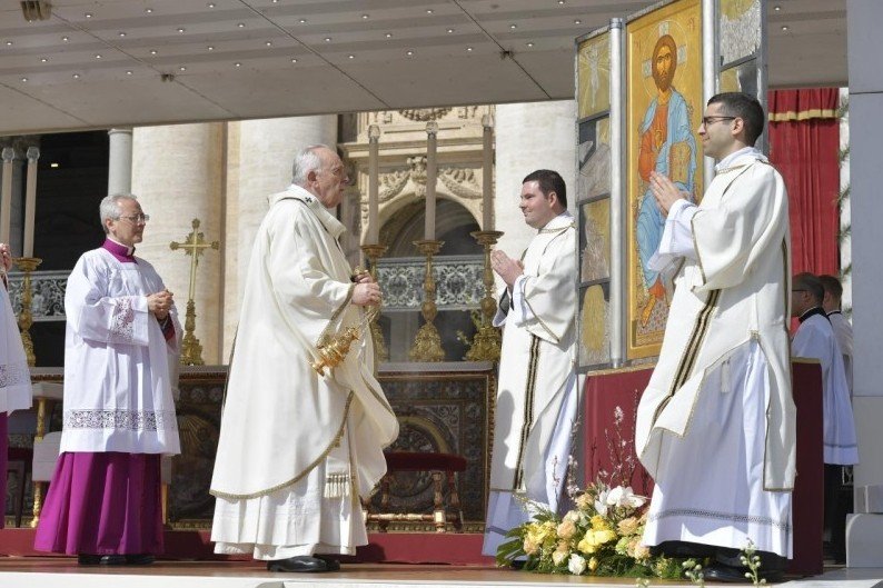 Francisco, no Domingo da Páscoa: deixemo-nos vencer pela paz de Cristo! - Jornal O São Paulo