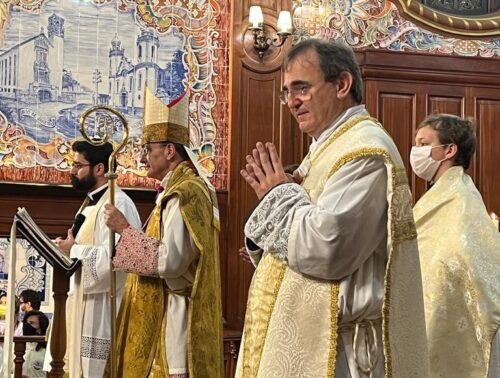 Dom Carlos Lema: ‘Que a luz de Cristo gloriosamente ressuscitado dissipe as trevas do coração e da mente’ - Jornal O São Paulo