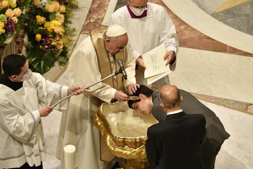 ‘Jamais nos acostumemos com a guerra: paz!’ - Jornal O São Paulo
