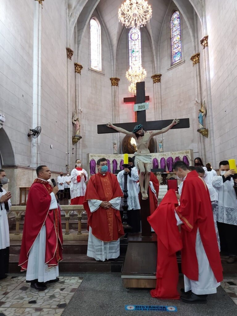 Entre nós está o Cristo Ressuscitado - Jornal O São Paulo