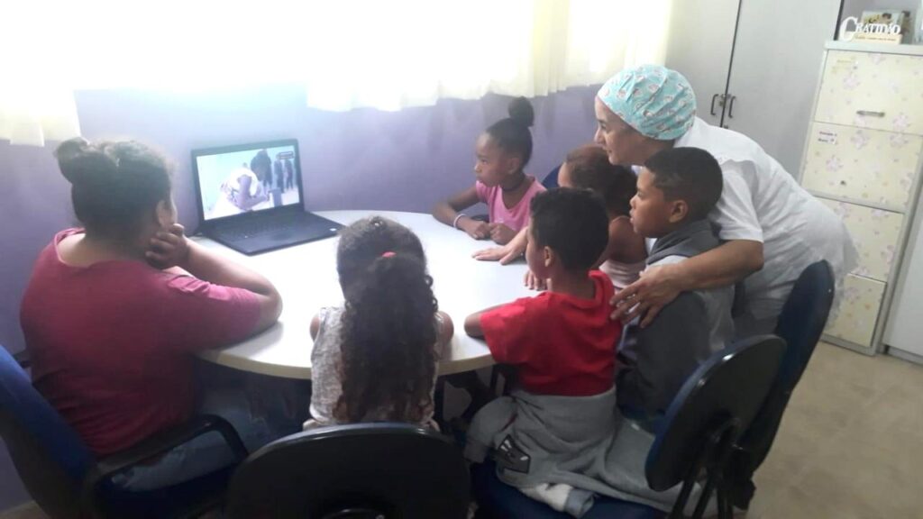 Via-Sacra da Criança e do Adolescente traz o chamado a educar para a fraternidade - Jornal O São Paulo