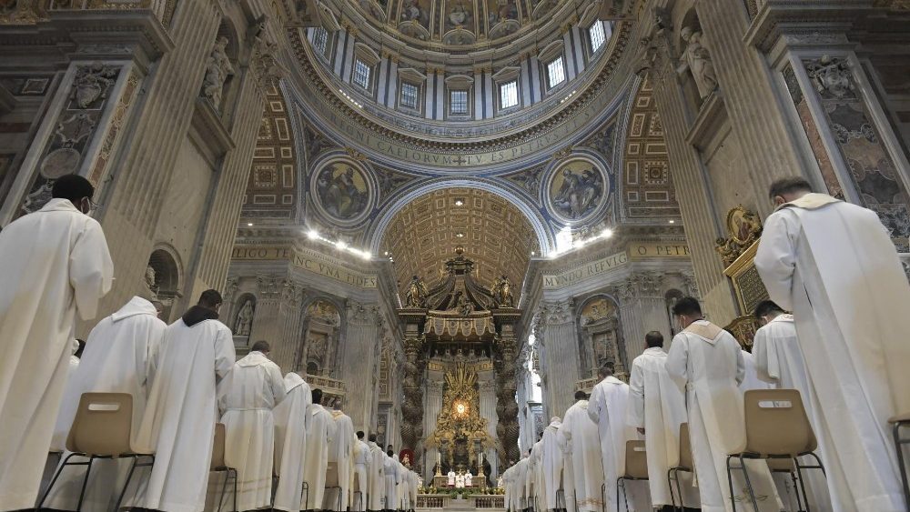 “Sem a Cruz, o sacerdote é um ‘pagão clericalizado'” - Jornal O São Paulo