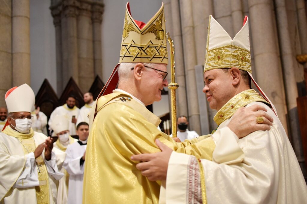 Dom Cícero Alves de França é ordenado Bispo em São Paulo