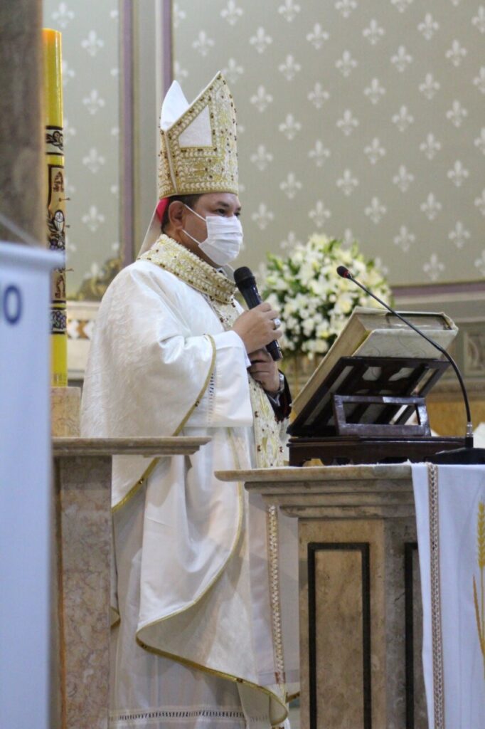 Dom Cícero: ‘Permitam que eu possa bater à porta dos vossos corações’ - Jornal O São Paulo