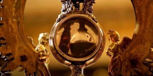 Sangue de São Januário se liquefaz novamente - Jornal O São Paulo