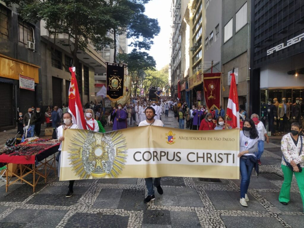 Corpus Christi: ‘A celebração da Eucaristia é o centro de toda a vida da Igreja’ - Jornal O São Paulo