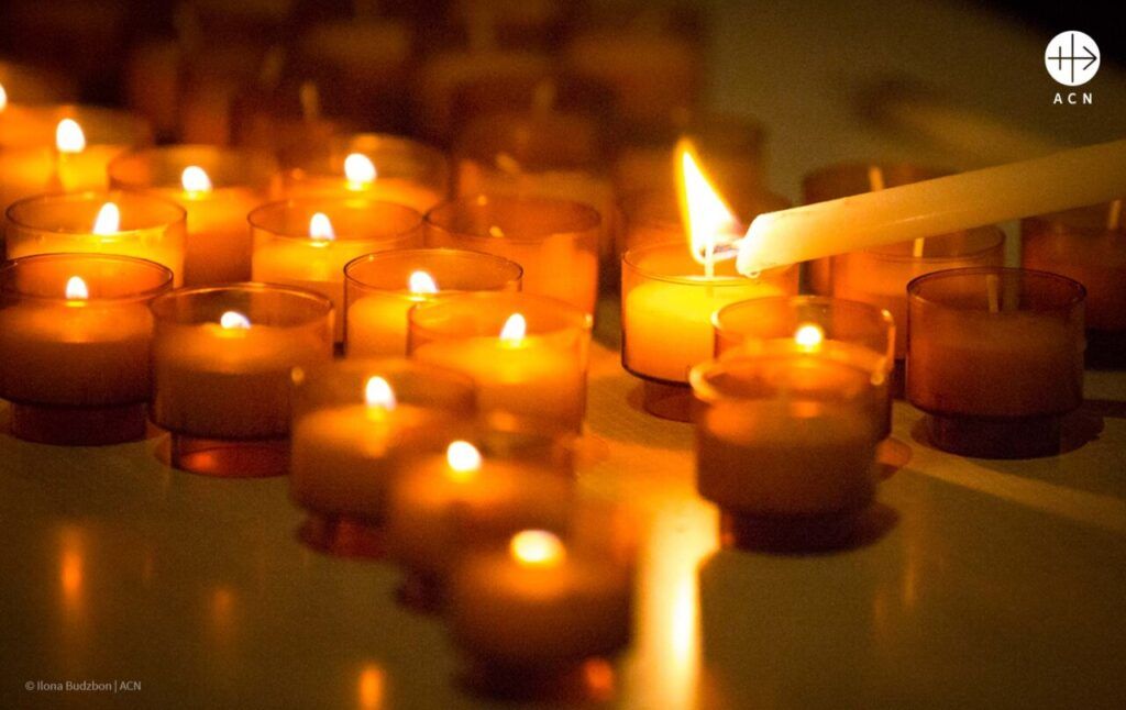 Atentado a uma paróquia durante a celebração de Pentecostes abala nigerianos - Jornal O São Paulo