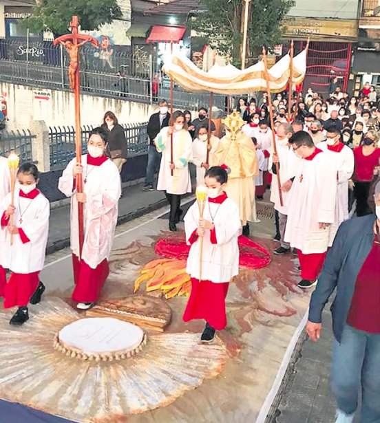 Veja como foi o Corpus Christi em algumas das paróquias da Arquidiocese - Jornal O São Paulo